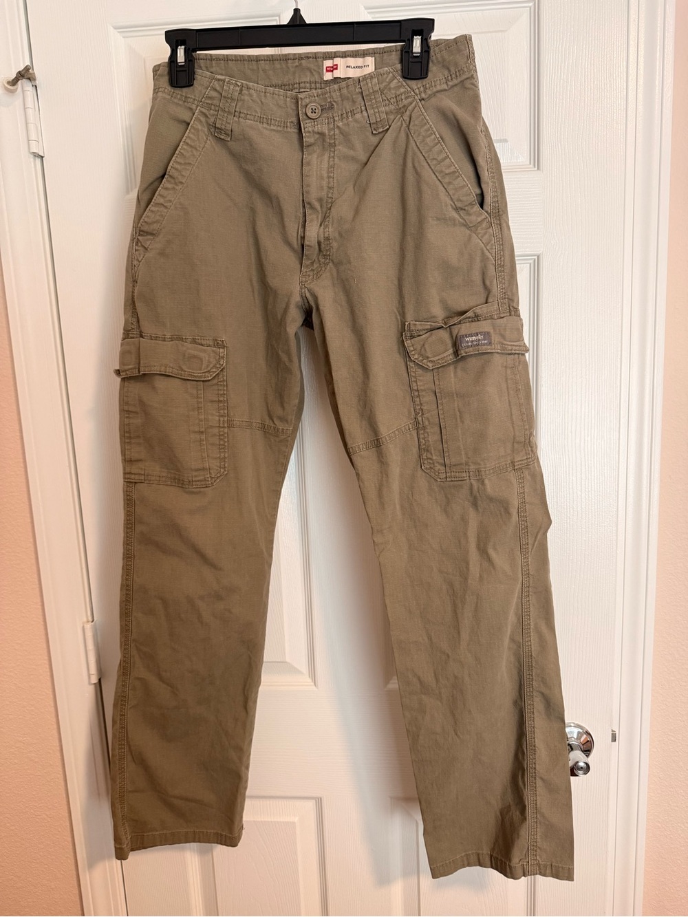 Wrangler Men's Dark Khaki Cargo Pants